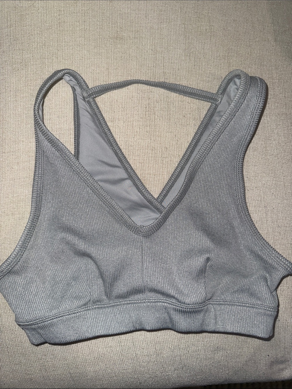 ALO Yoga Gray Ribbed V-Neck Sports Bra